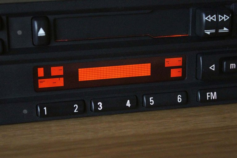 BMW Reverse RDS E36 E34 E32 E31 E30 Z3 – BMWradios