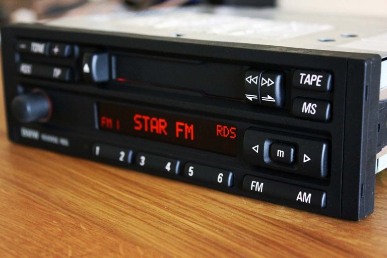 BMW Reverse RDS E36 E34 E32 E31 E30 Z3 – BMWradios