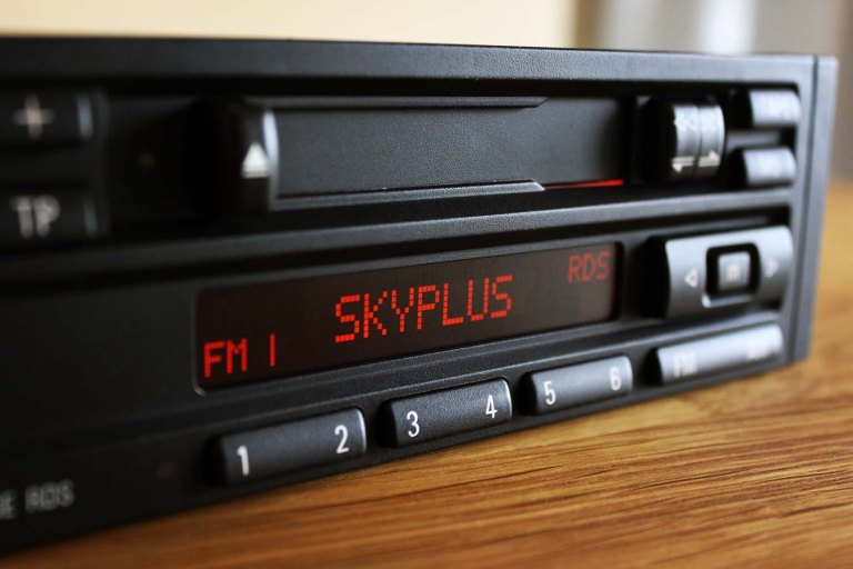 BMW Reverse RDS E36 E34 E32 E31 E30 Z3 – BMWradios